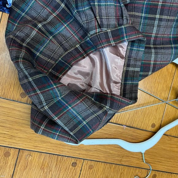 Vintage Lady Halrin Plaid Wool Skirt Womens 8 Brown Lined Pockets Zip Pleated - Picture 8 of 11
